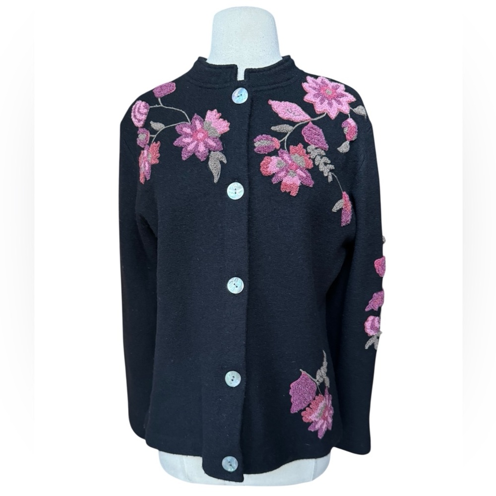 1990s Catherine Stewart 100% Wool Raised Floral Embroidered Cardigan